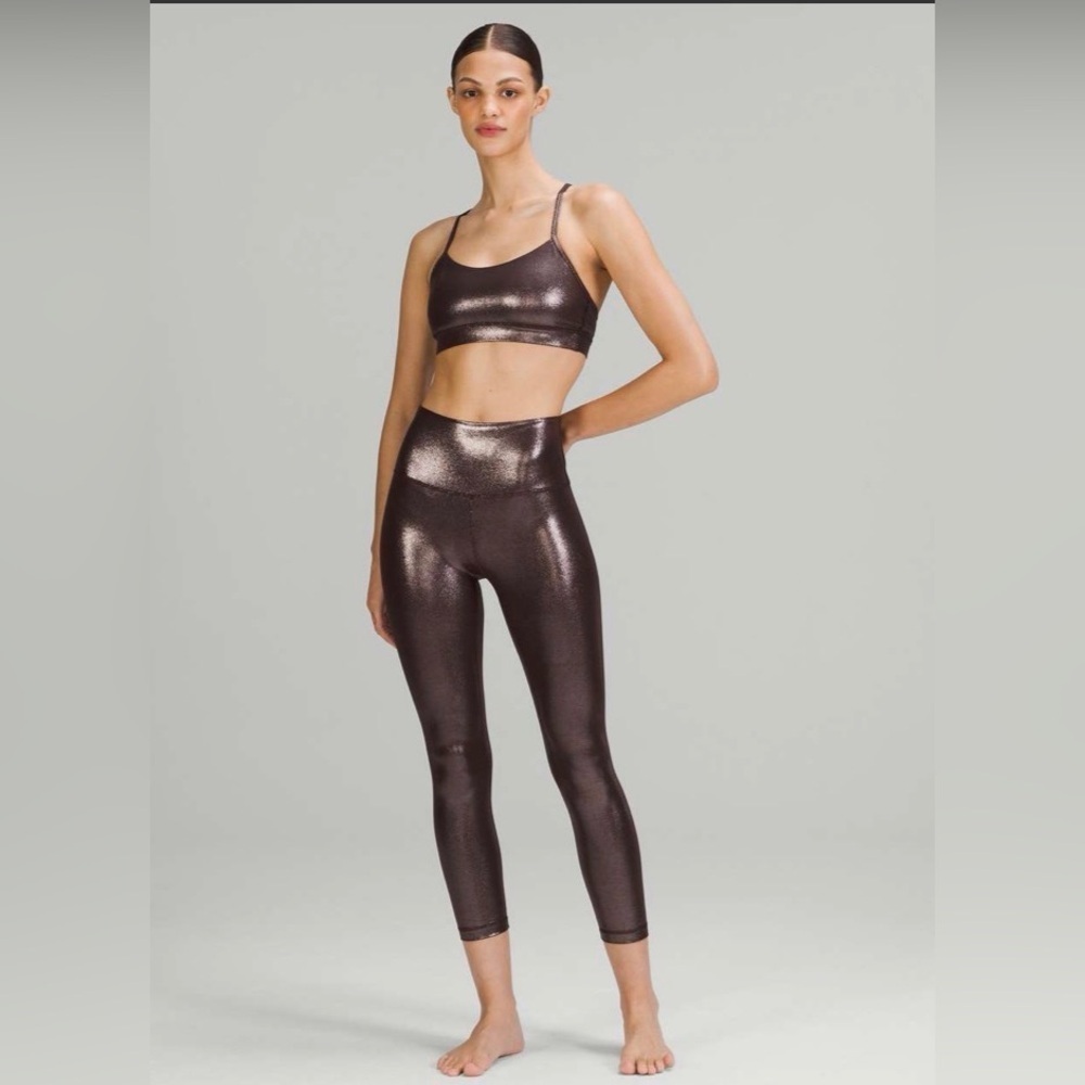 Lululemon Align High-Rise Crop 23"
Radiate Foil Print French Press